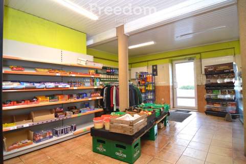 Lokal 170m2, 2 wejścia, parking Rynek Gorzkowice
