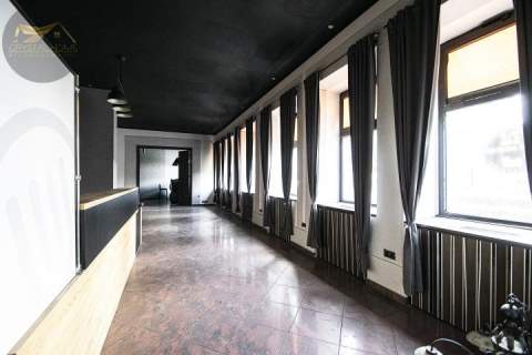 Lokal 290m2 przy Centrum miasta