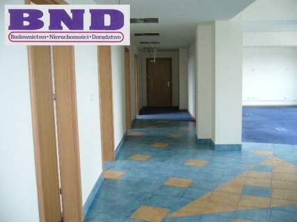 Nieruchomość komercyjna do wynajęcia, 220 m2, Gliwice