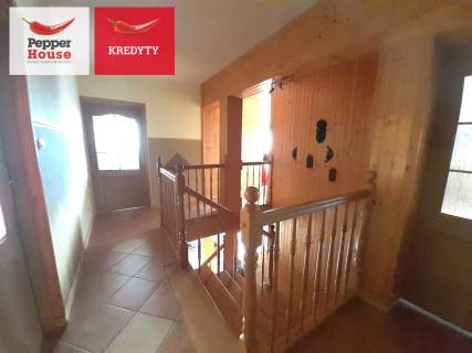 Lokal na hotel restauracę warsztat z mieszkaniem