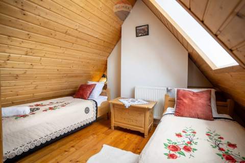 APARTAMENT W ZAKOPANEM Z 3 SYPIALNIAMI