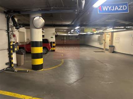 Biuro z pokojami pancernymi 150 - 350 mkw