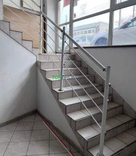 Przestronny lokal usługowy w centrum handlowym