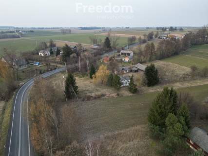Działka z budynkiem mieszkalnym w Osowej 18