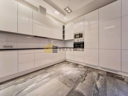 Luksusowy apartament-prestige-lokalizacja