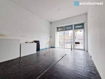 Parter lokal tuż przy Galerii Katowickiej 