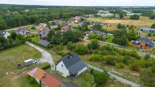 Działka budowlana Myślina 911m2