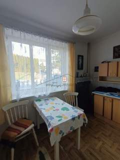 sprzedam lokal mieszkalny, 1/2 udziału w budynku