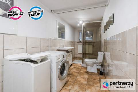 DOM - HOTEL PRACOWNICZY Obiekt bardzo dobrze pros