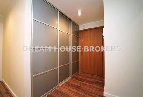 Ekskluzywny apartament z tarasem na sprzedaż