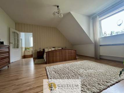 Przestronny dom 286 m2 - w okolicy lasu I Bytonia