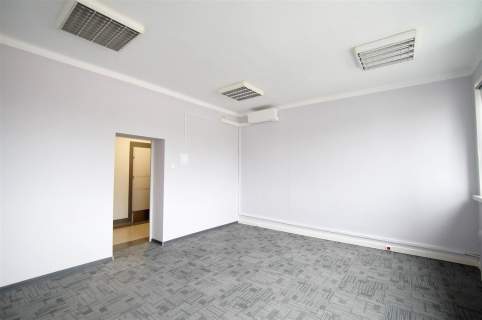 wynajem lokal użytk. 33m2.biurowiec Opole Zakrzów