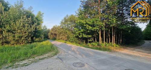 Działka budowlana w Pogórskiej Woli, gmina Skrzysz