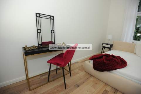 Ekstra apartament przy Rynku z widokiem na Odrę.