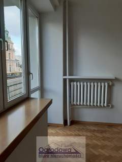 Mieszkanie w przedwojennej kamienicy-Centrum W-wy.