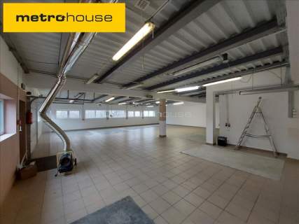 Hala produkcyjna plus biura plus dom 700 m2, Łódź