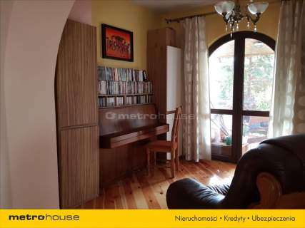 Hala produkcyjna plus biura plus dom 700 m2, Łódź