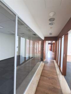Nieruchomość komercyjna do wynajęcia, 713 m2, Warszawa