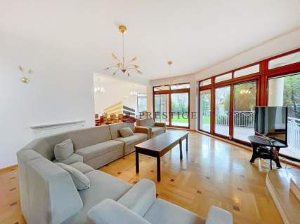 Luxury finished house perfect location