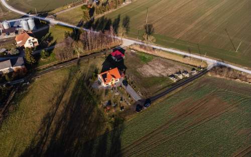 Piękny dom w spokojnym otoczeniu Suchy Dąb
