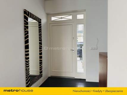 Nowoczesny dom klasy premium w zielonej okolicy