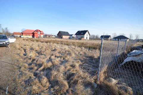 Ostrów Królewski działka budowlana 800m2