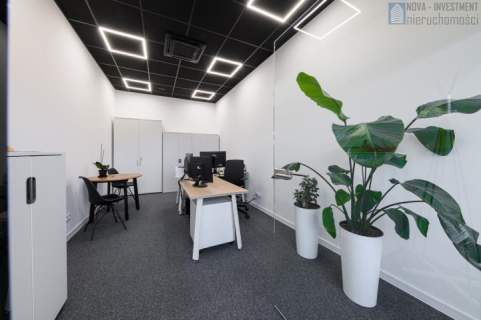 Magazyn biuro brama witryna 210-800m2