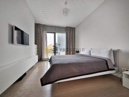 Luxurious Cosmopolitan Apartment Panoramic View