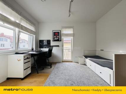 Nowoczesny dom klasy premium w zielonej okolicy