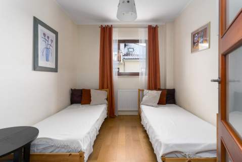 Apartament 3 pokoje - spacerem do plaży Dostępny