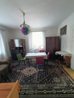 sprzedam lokal mieszkalny, 1/2 udziału w budynku