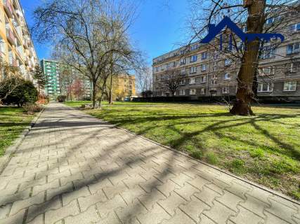 Do wprowadzenia Metro galeria 2 balkony H 2.8m