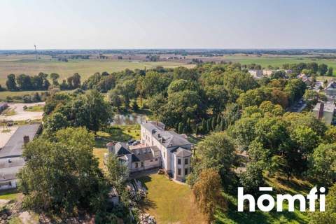 Wyjątkowy pałac hotel z dwoma stawami