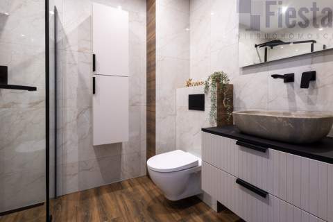 Apartament z miejscem postojowym