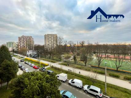Do wprowadzenia Metro galeria 2 balkony H 2.8m