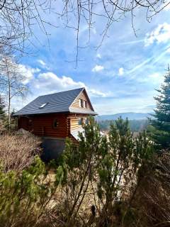 DOM Z PANORAMICZNYM WIDOKIEM W LALIKACH