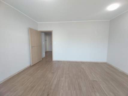  Przestronne Nowoczesne Funkcjonalne Balkon 