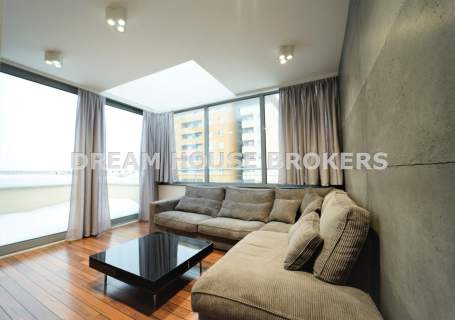 Ekskluzywny apartament z tarasem na sprzedaż