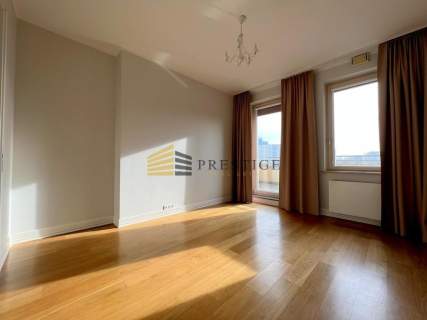 Prestige Penthouse 2 Big Terraces Security 24/7
