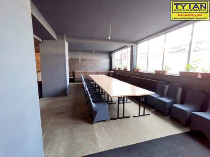 Nieruchomość komercyjna do wynajęcia, 220 m2, Łomża