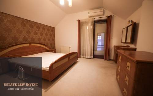 Sprzedam dom-Wola Justowska 208m2