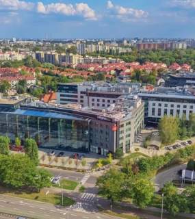 Nieruchomość komercyjna do wynajęcia, 753 m2, Warszawa