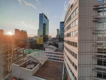 Luksusowo wykończony nowy apartament na Złotej 44