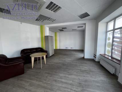 Lokal użytkowy do wynajęcia, 80 m2, Gniezno