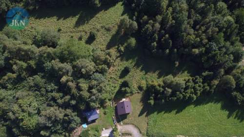Działka rolna o pow. 806 m w otoczeniu lasu