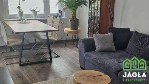 Szwederowo M3 ul.Chołoniewskiego blok cegla balkon
