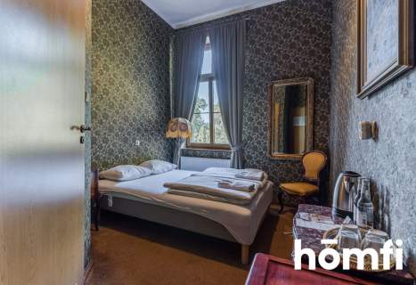 Wyjątkowy pałac hotel z dwoma stawami