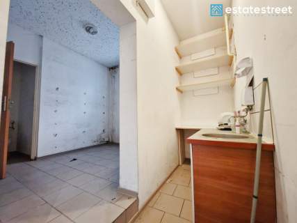 Parter lokal tuż przy Galerii Katowickiej 
