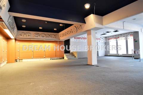 Lokal do wynajęcia w Krośnie - 320 m2
