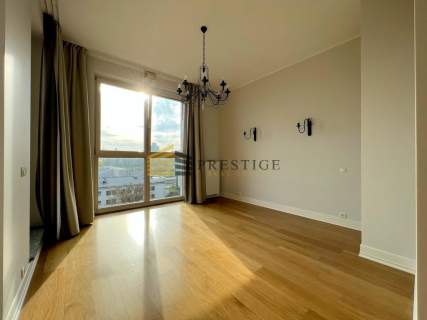 Prestige Penthouse 2 Big Terraces Security 24/7
